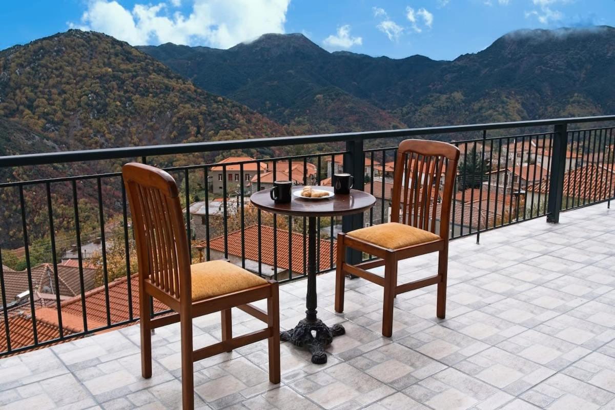 Forest Cosy House - Lagkadia Amazing View 외부 사진